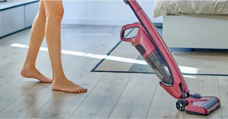 Exposed Britain Chores In The Nude